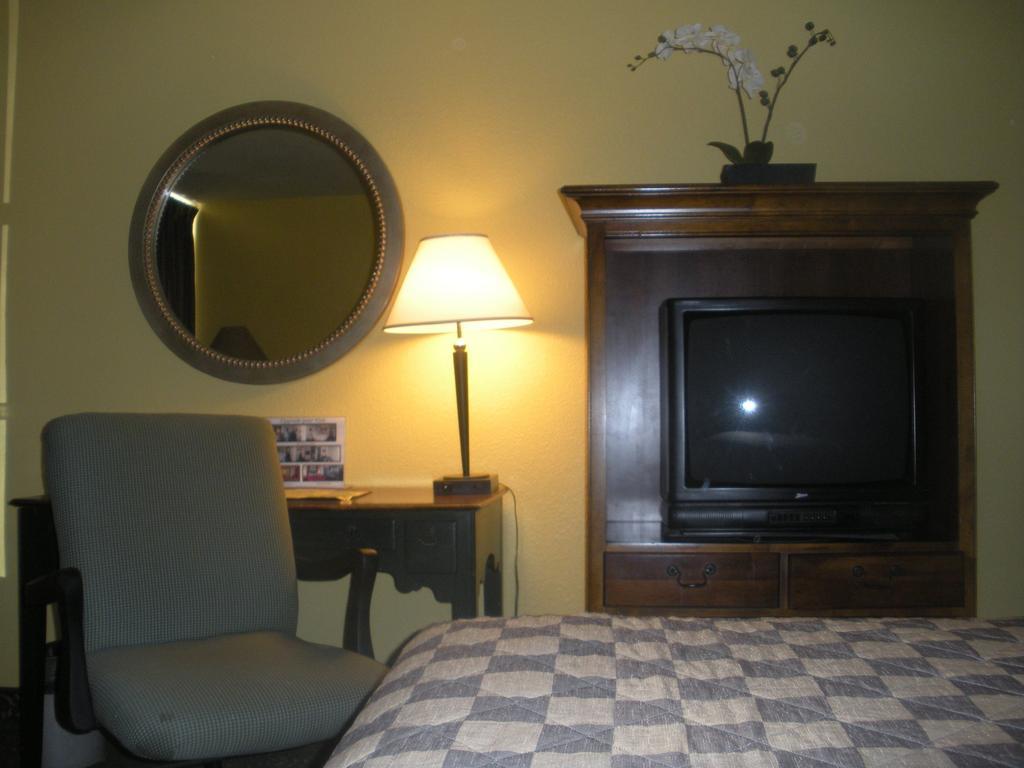 Golden Palms Inn & Suites Ocala Rom bilde